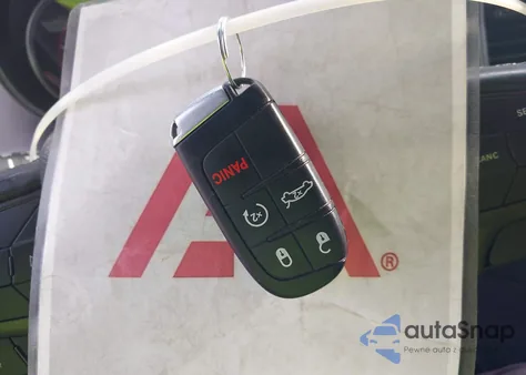 2019 Dodge Charger Sxt Rwd z USA, uszkodzony, nr VIN 2C3CDXBG2KH657874